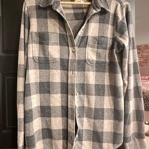 Faherty women’s  Cream  and Light Gray Plaid Shirt